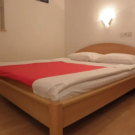Barbat 14247d Apartment Barbat na Rabu