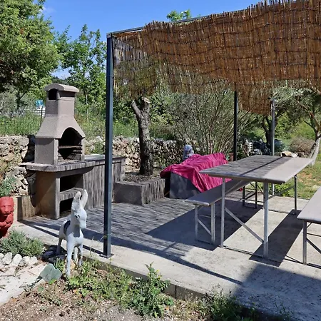 Barbat 14247d Apartment